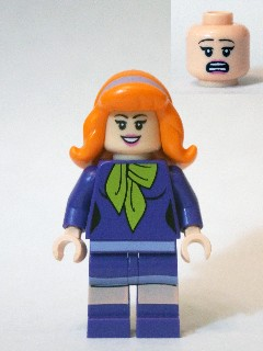 LEGO Minifigure-Daphne-Scooby-Doo-SCD004-Creative Brick Builders