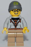 LEGO Minifigure-Street Skater-Collectible Minifigures / Series 4-Creative Brick Builders