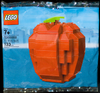 LEGO Set-The Brick Apple (LEGO Store Grand Opening Set, Rockefeller Center, New York, NY) polybag-LEGO Brand / LEGO Brand Store / Grand Opening-3300000-4-Creative Brick Builders
